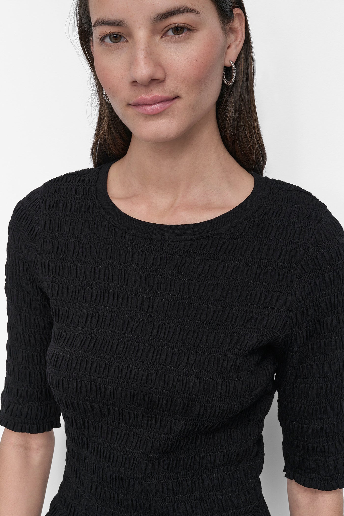 SMOCKED TEE