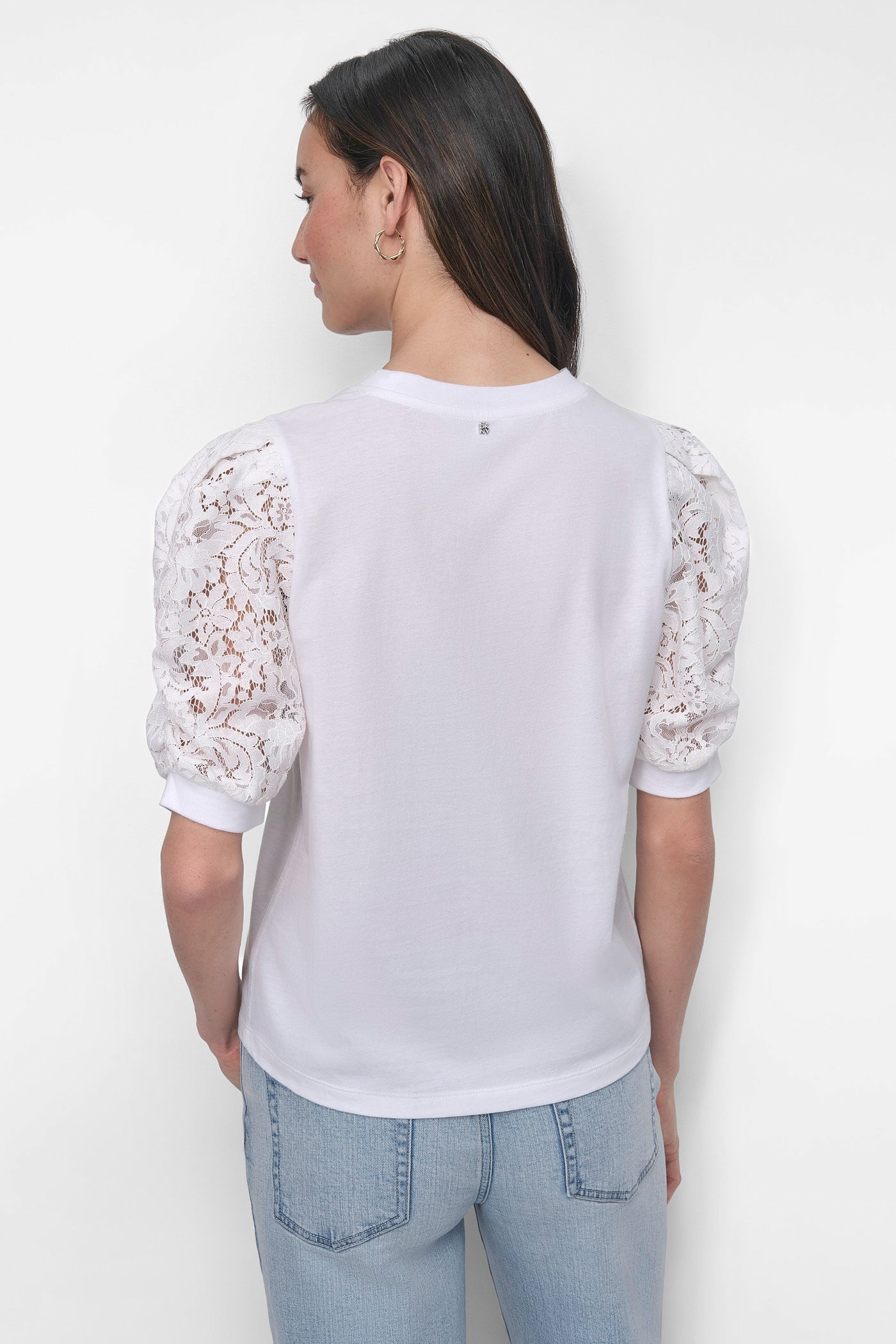LACE-PANELED TEE