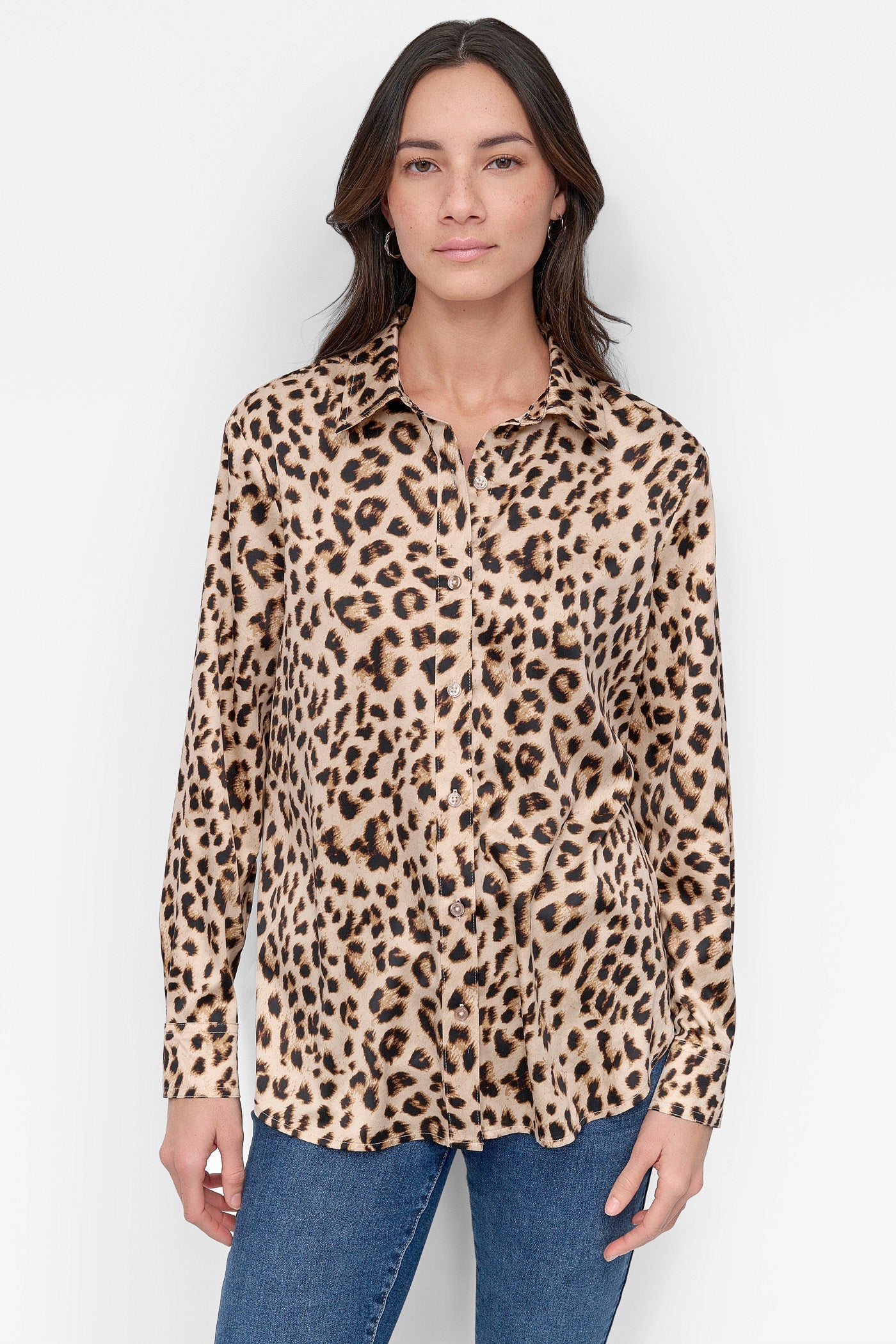 CLASSIC FIT BUTTON FRONT SHIRT