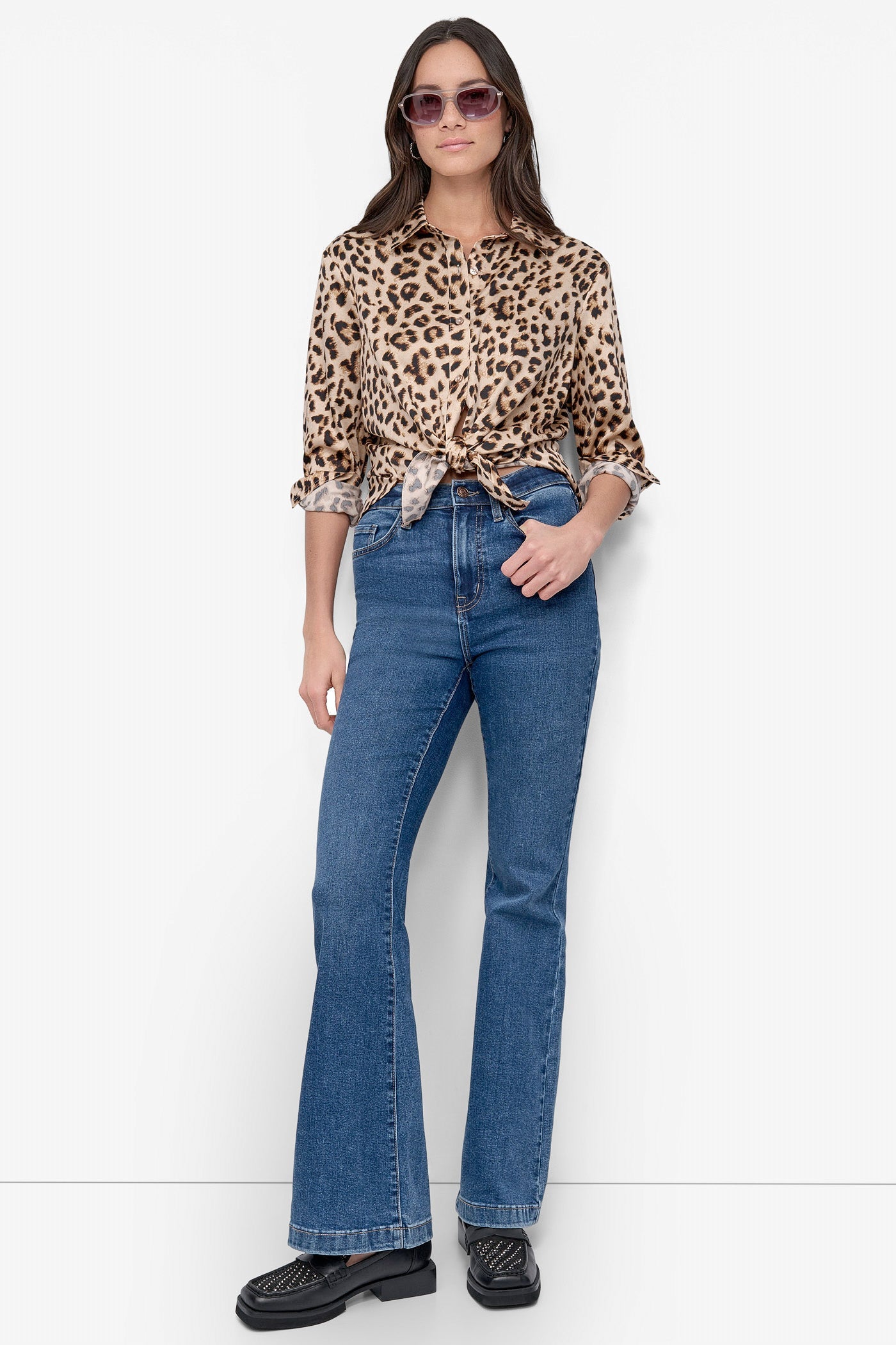 CLASSIC FIT BUTTON FRONT SHIRT