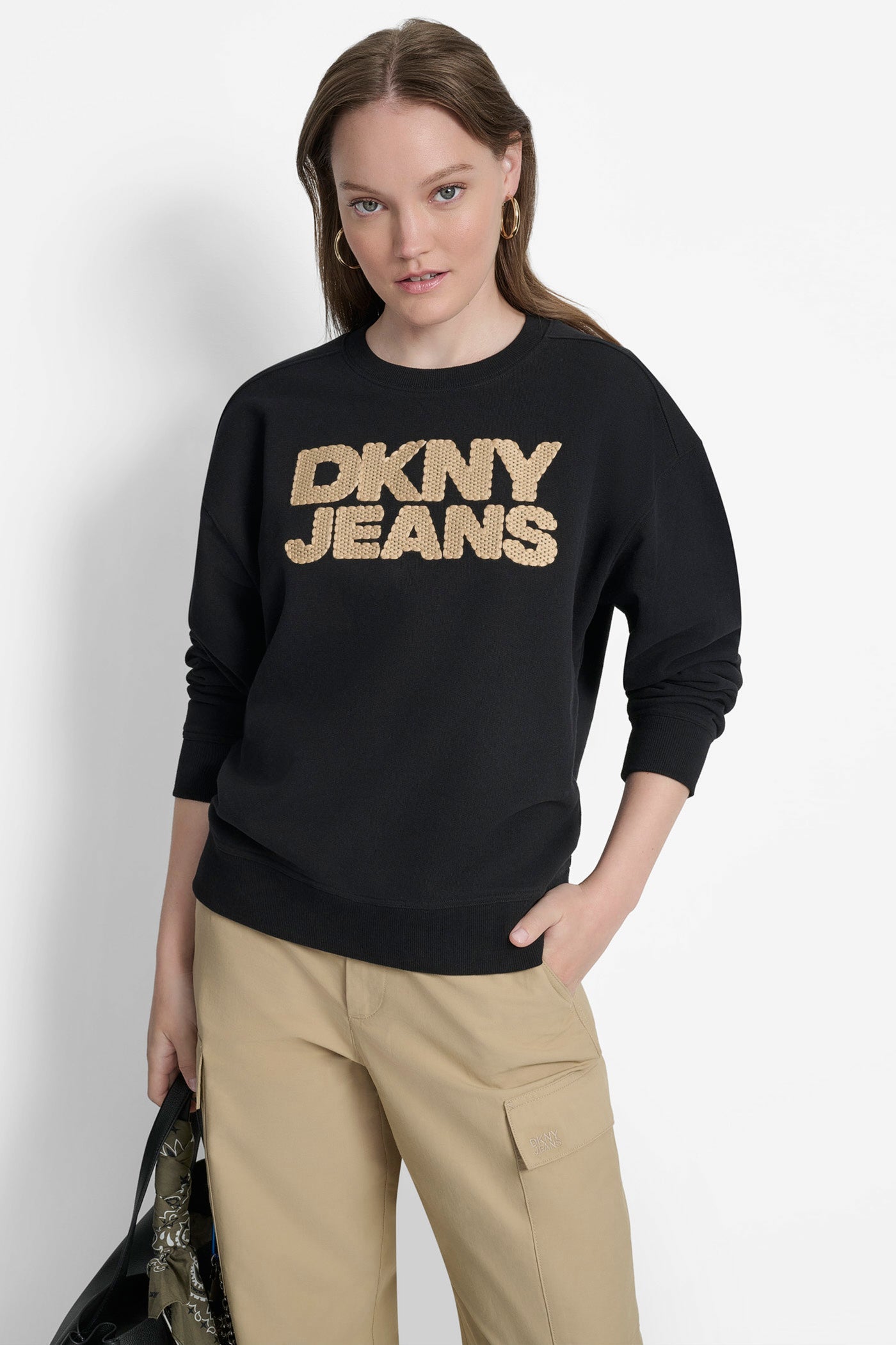 STACKED BASKETWEAVE LOGO SWEATSHIRT
