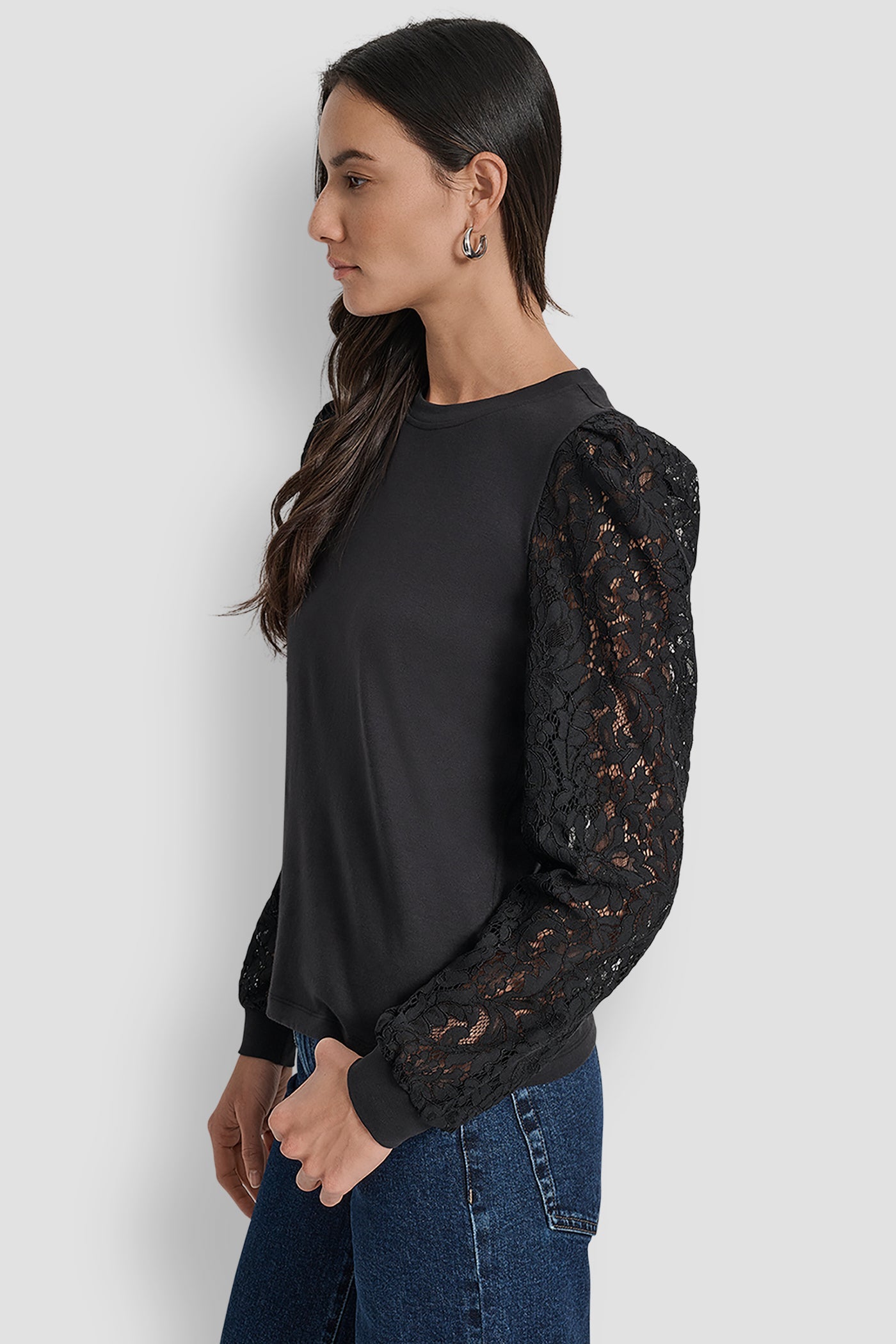 LACE PUFF LONG SLEEVE CREW NECK TEE