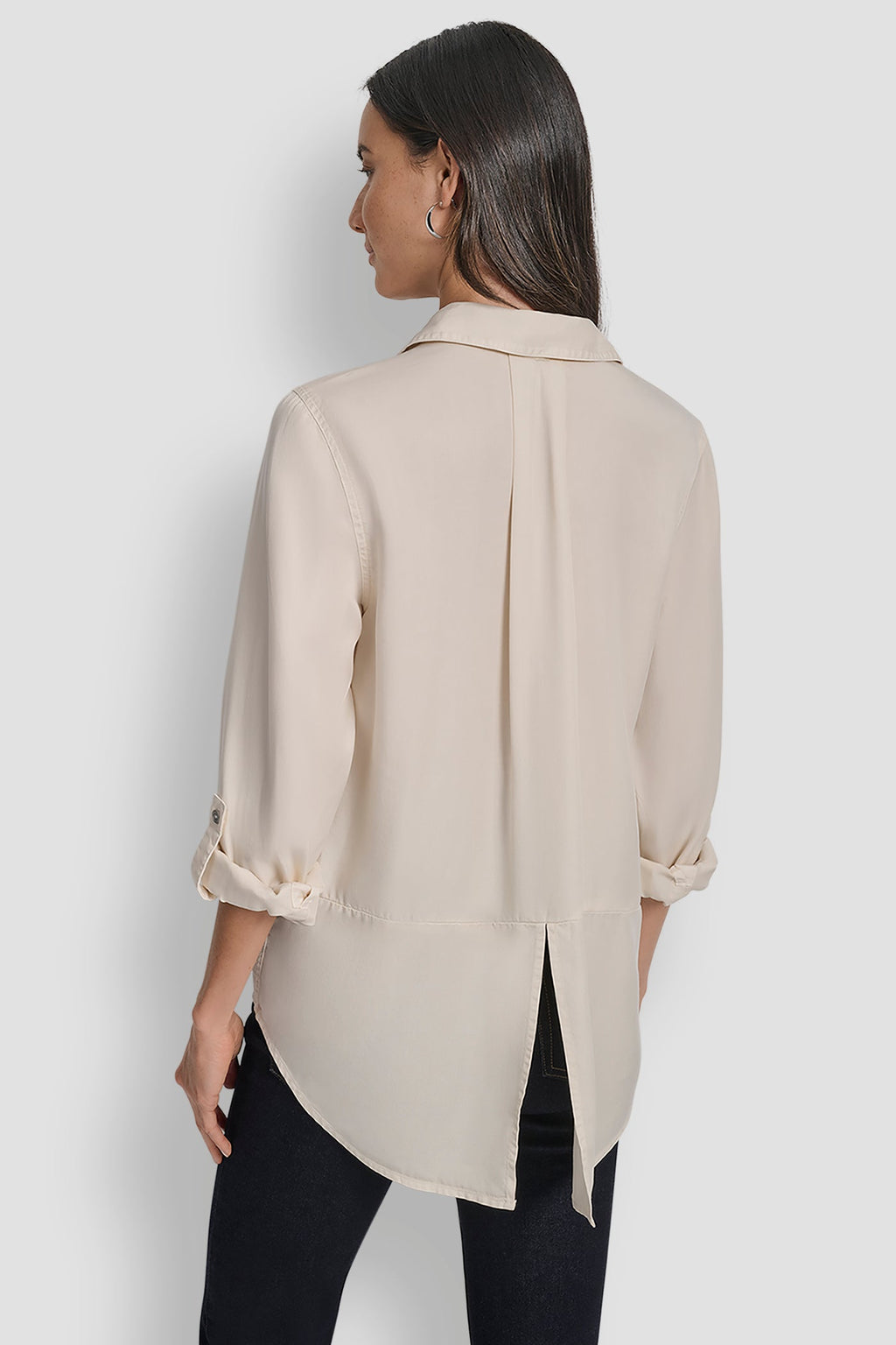 SPLIT BACK BUTTON FRONT WITH ROLL TAB