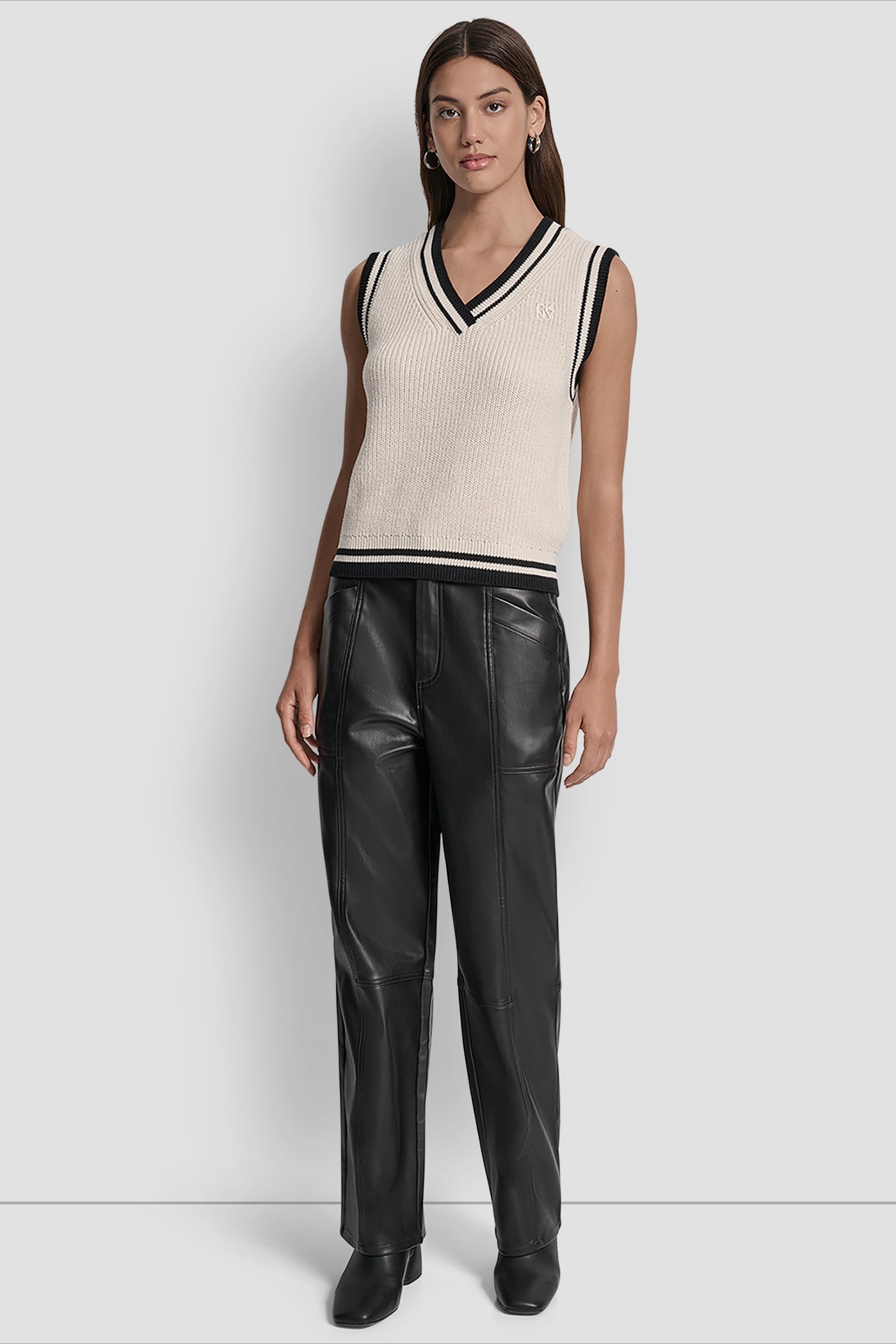 V-NECK TIPPED SLEEVELESS SWEATER