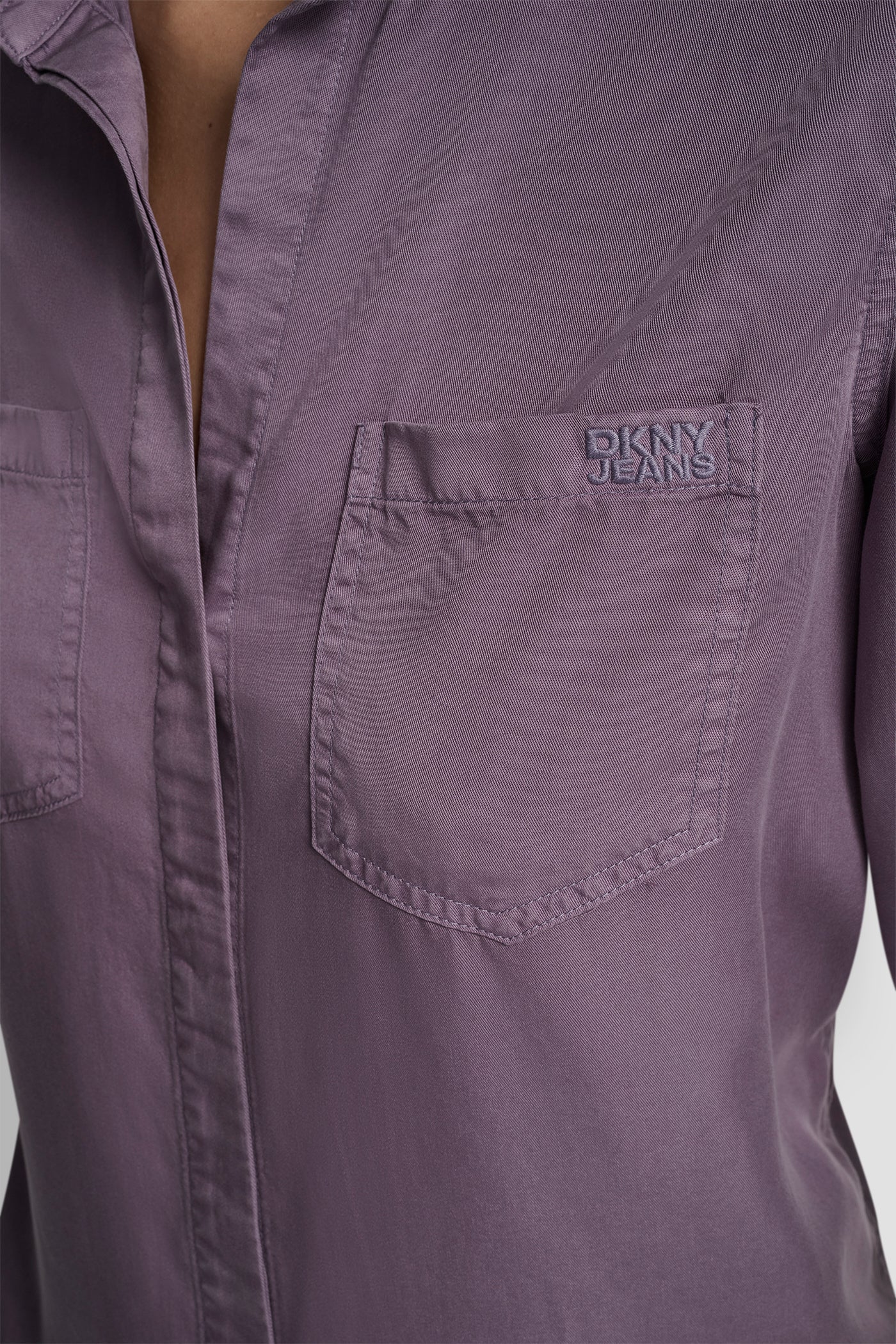 SPLIT BACK BUTTON FRONT WITH ROLL TAB