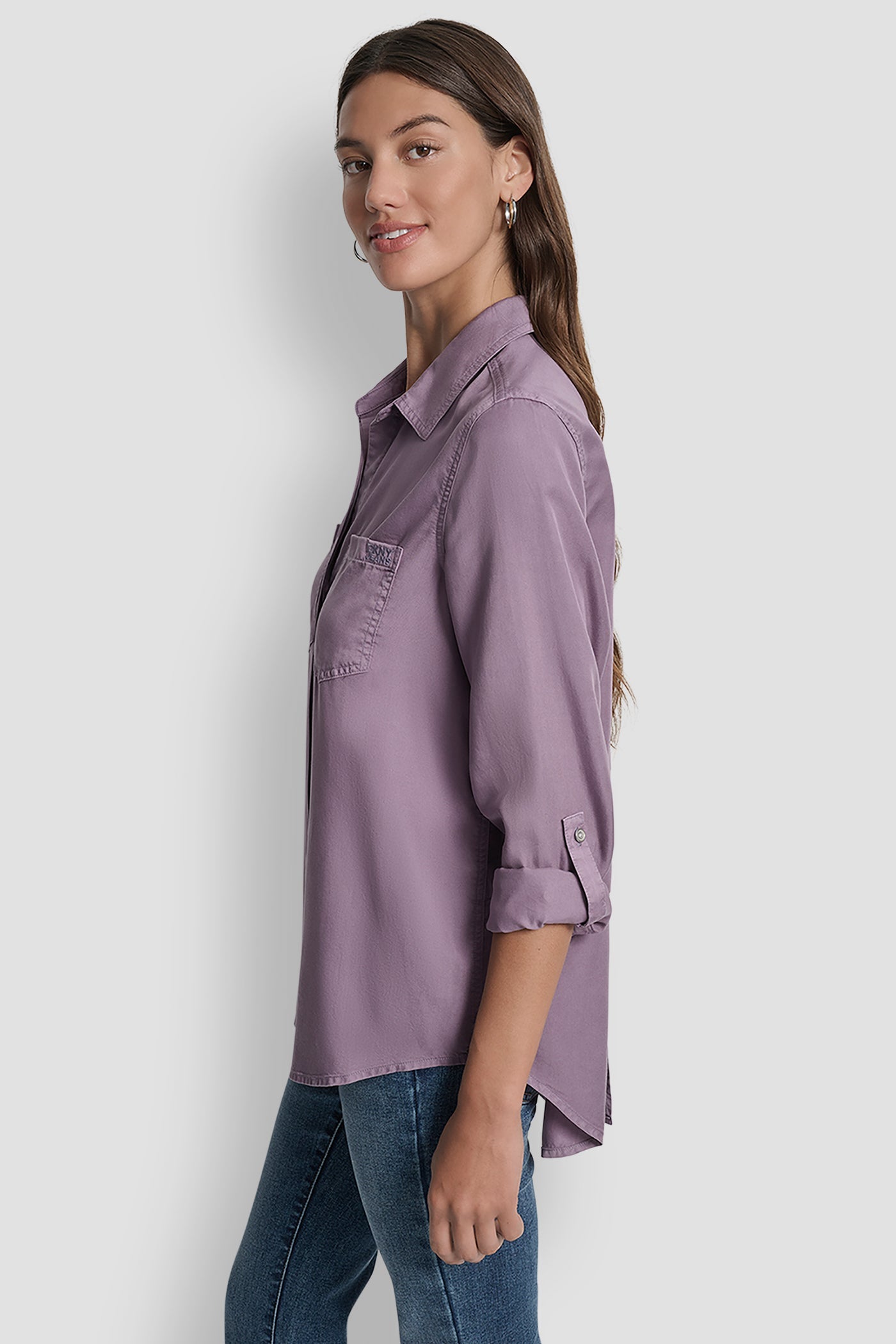 SPLIT BACK BUTTON FRONT WITH ROLL TAB