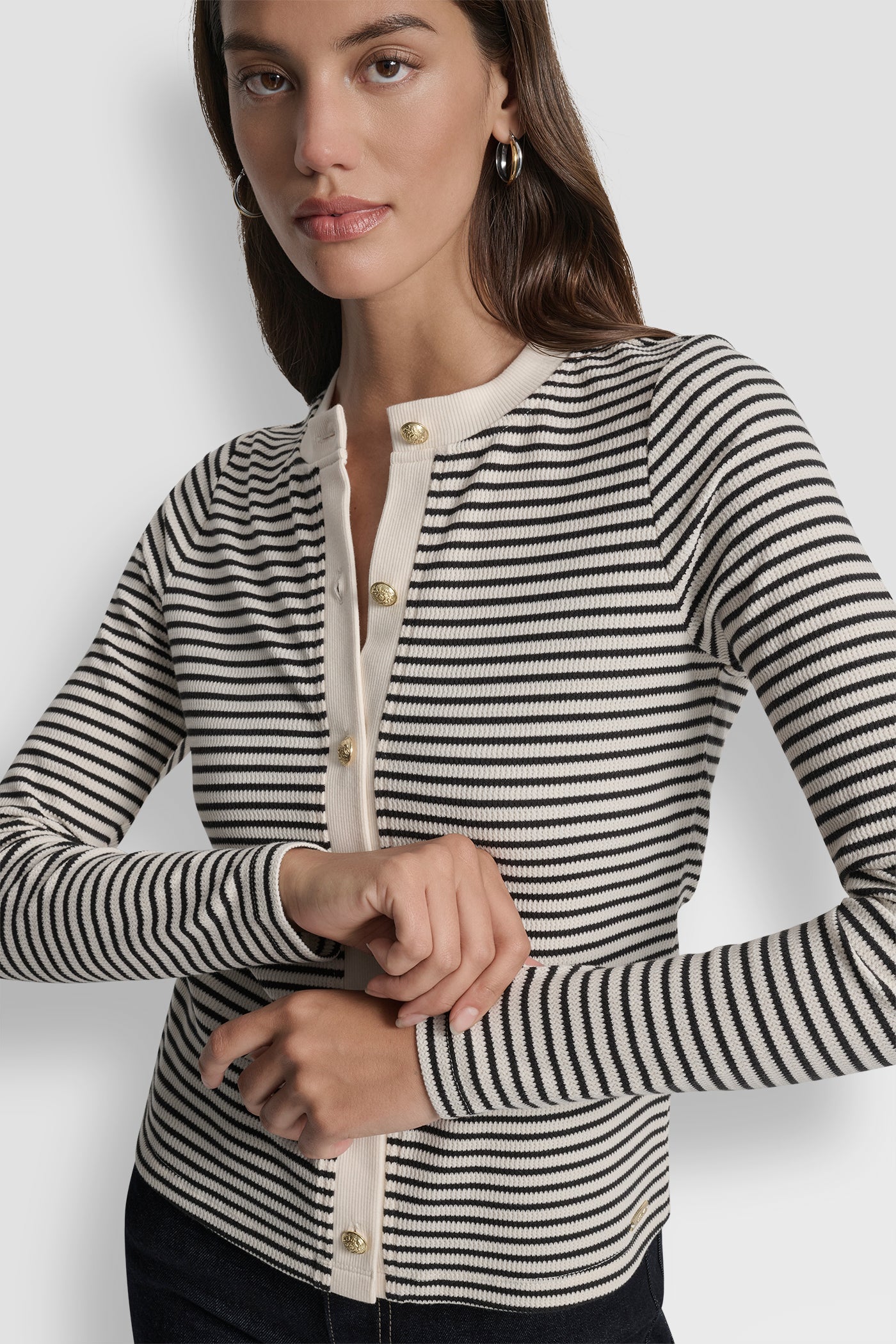 LONG SLEEVE BUTTON FRONT SHORT CARDIGAN