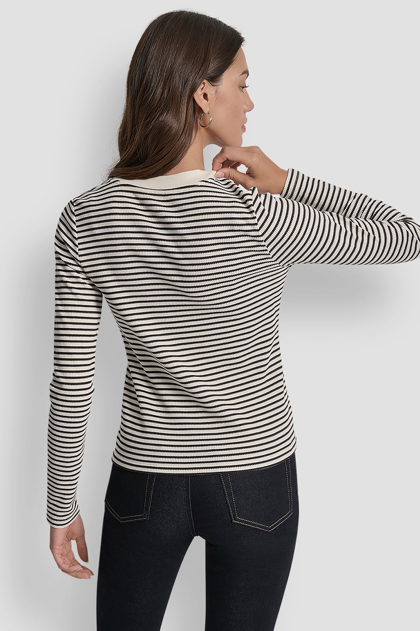 LONG SLEEVE BUTTON FRONT SHORT CARDIGAN