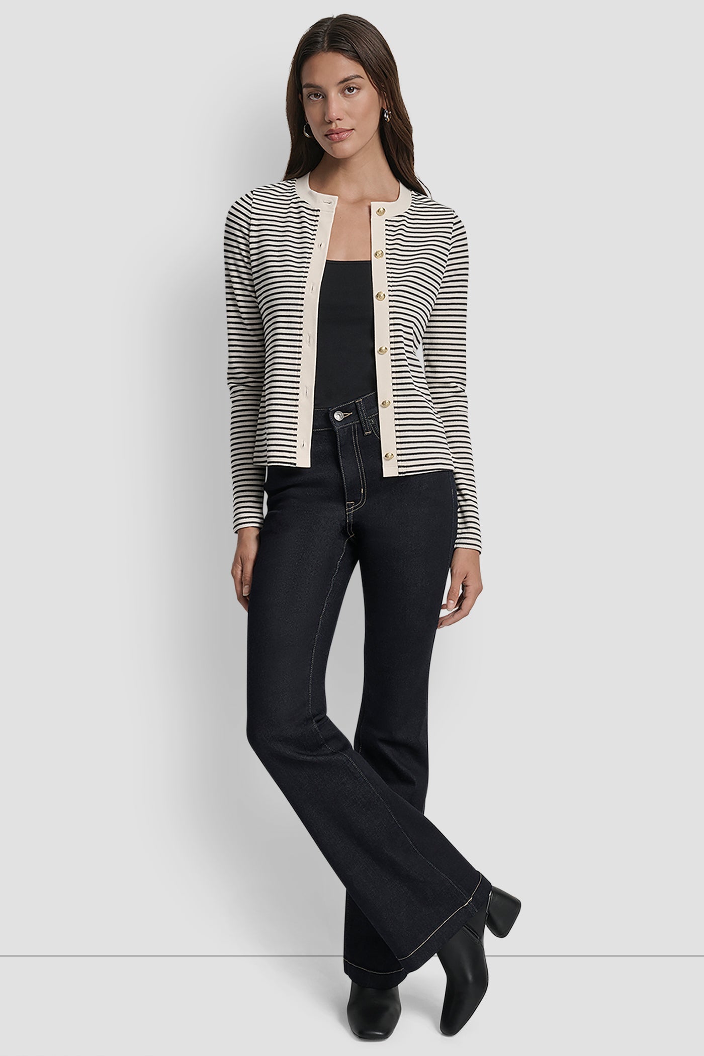 LONG SLEEVE BUTTON FRONT SHORT CARDIGAN