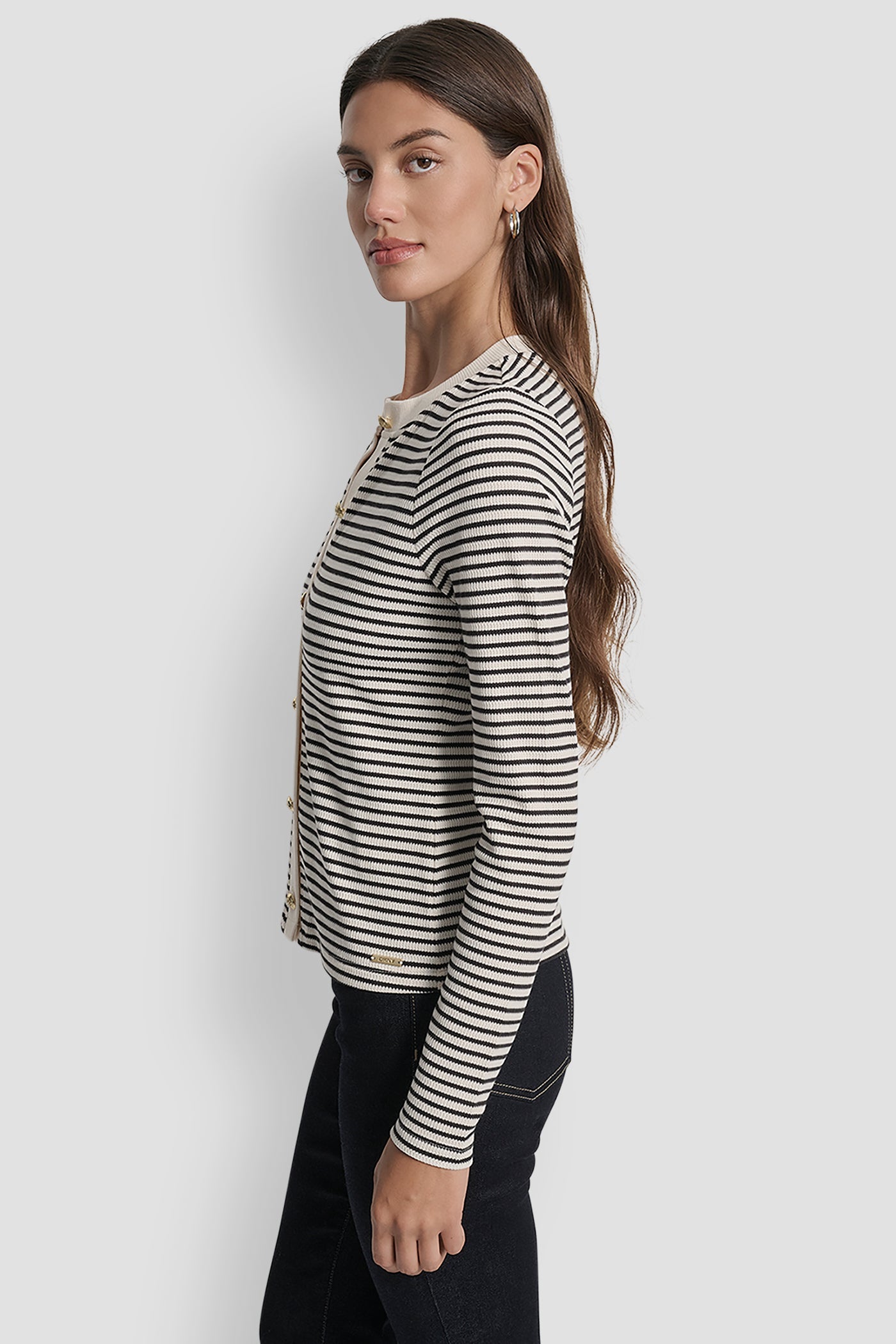 LONG SLEEVE BUTTON FRONT SHORT CARDIGAN
