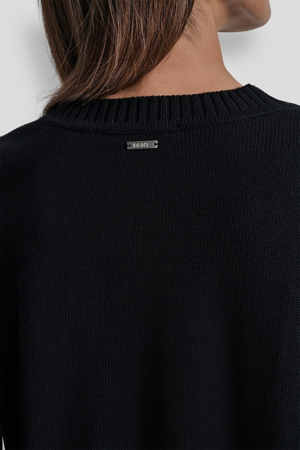 LONG SLEEVE RHINESTONE CREW NECK SWEATER