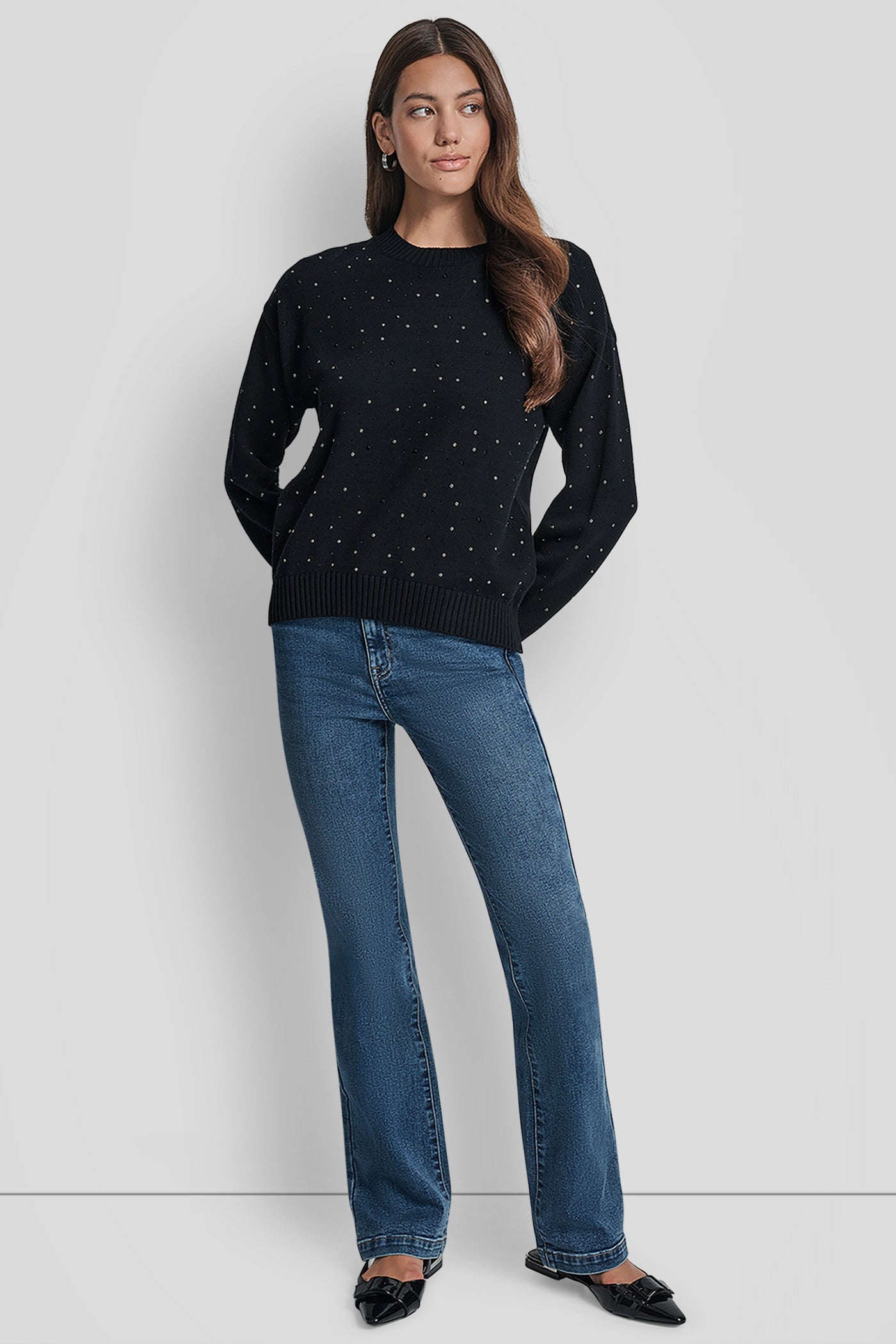 LONG SLEEVE RHINESTONE CREW NECK SWEATER