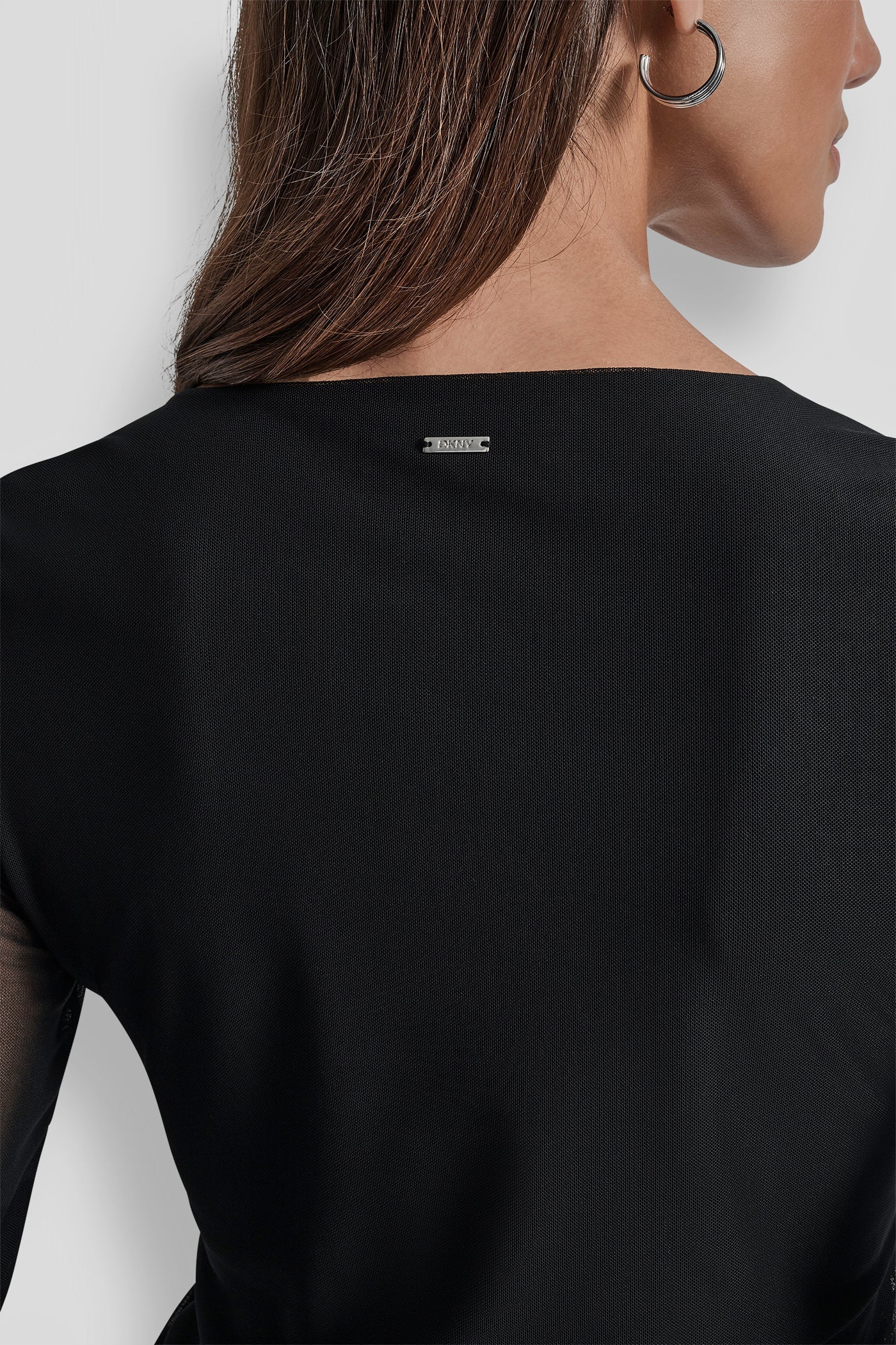 STUDDED MESH TOP