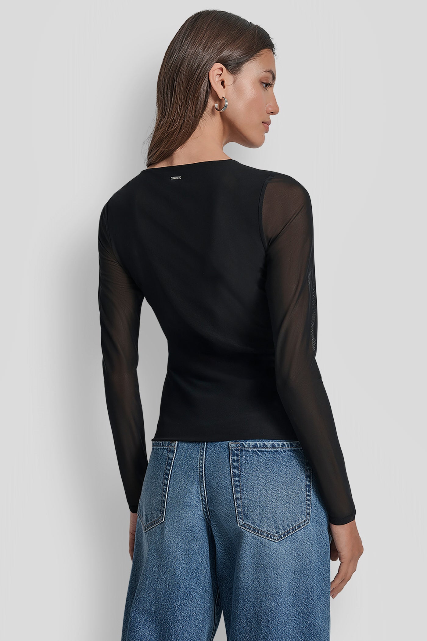 STUDDED MESH TOP