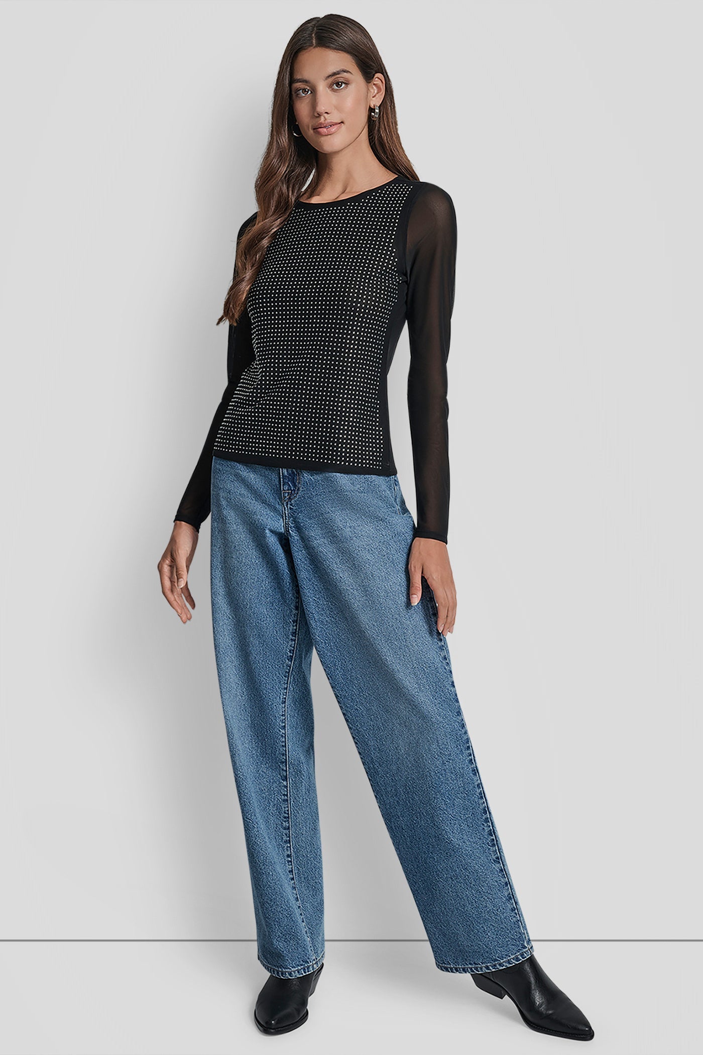 STUDDED MESH TOP