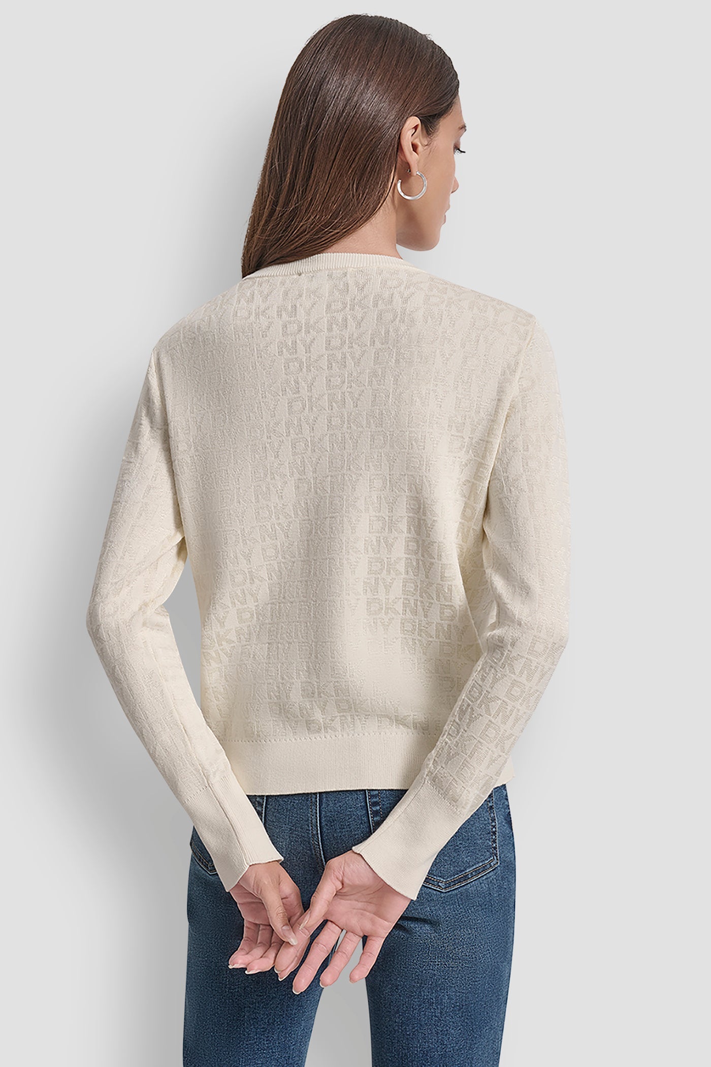 LONG SLEEVE CREW NECK LOGO SWEATER WITH CUFF SLIT