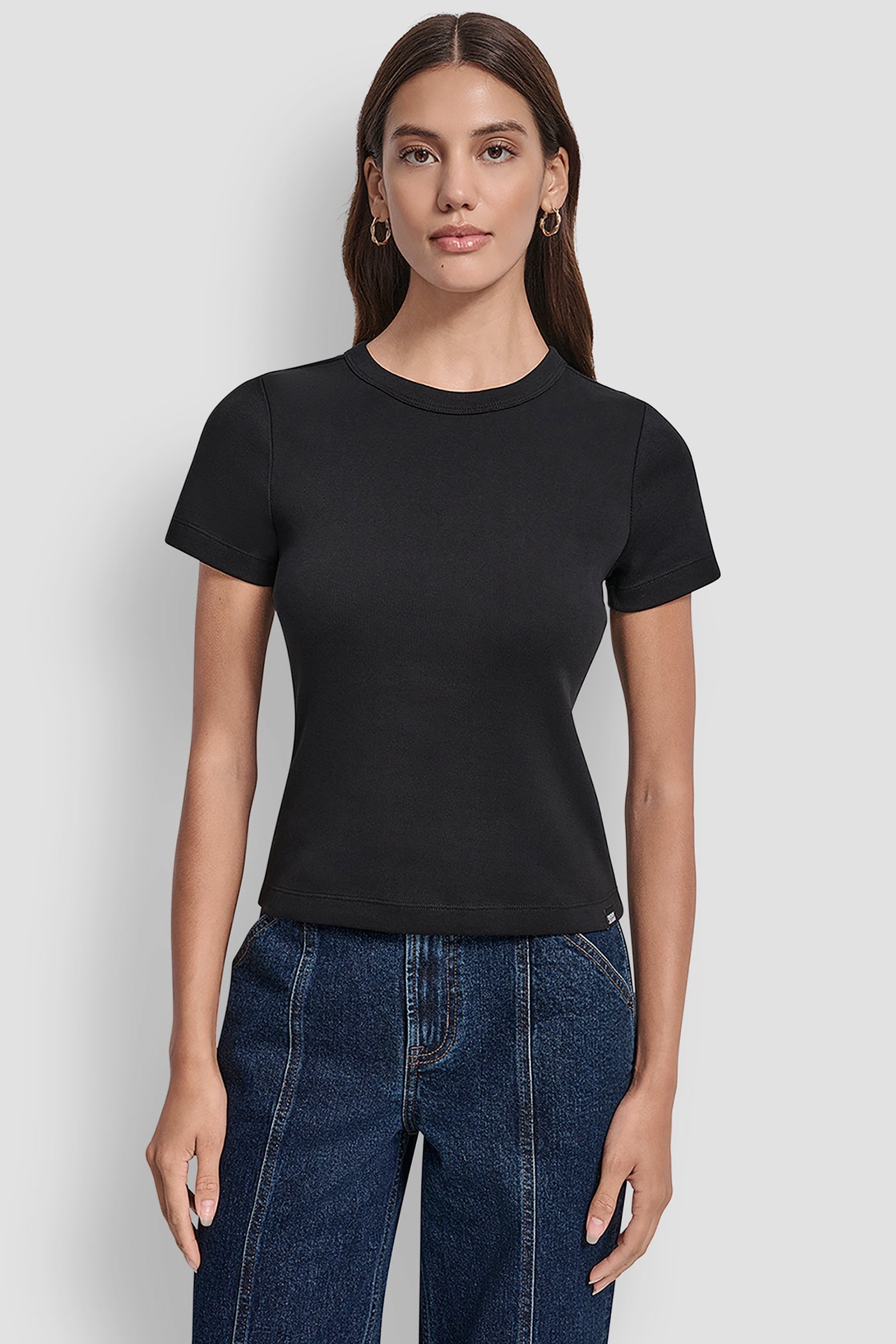 CLASSIC TEE