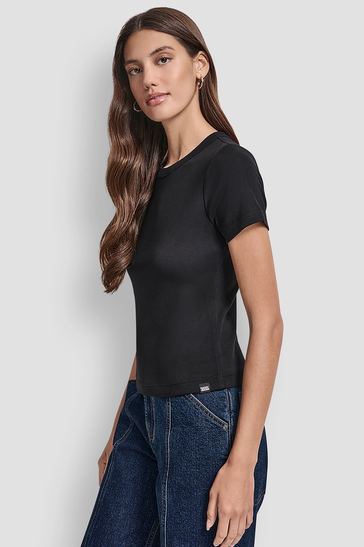 CLASSIC TEE