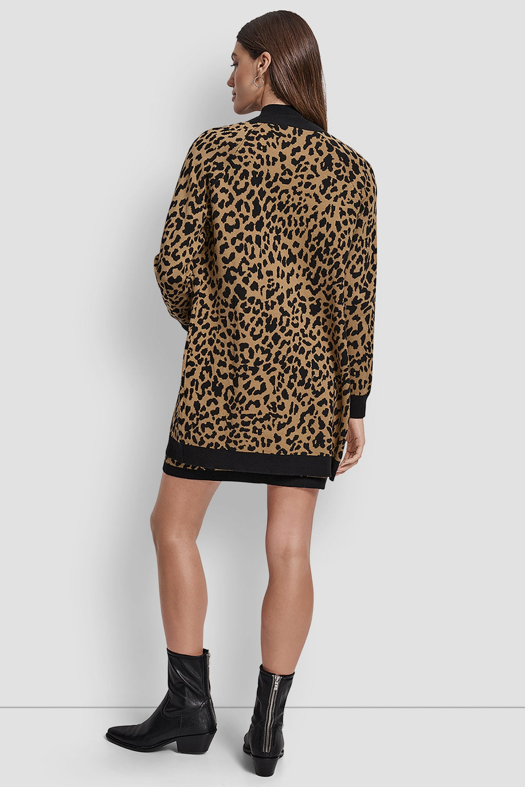 LEOPARD JACQUARD CARDIGAN