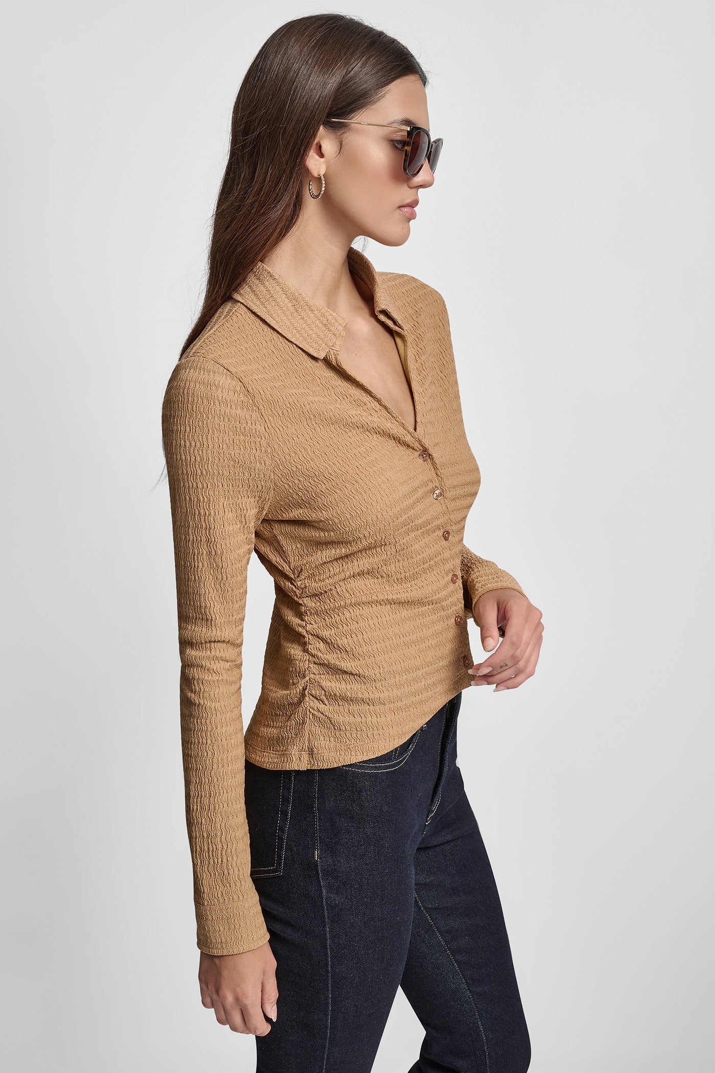 RIPPLE LACE COLLARLESS SHIRT