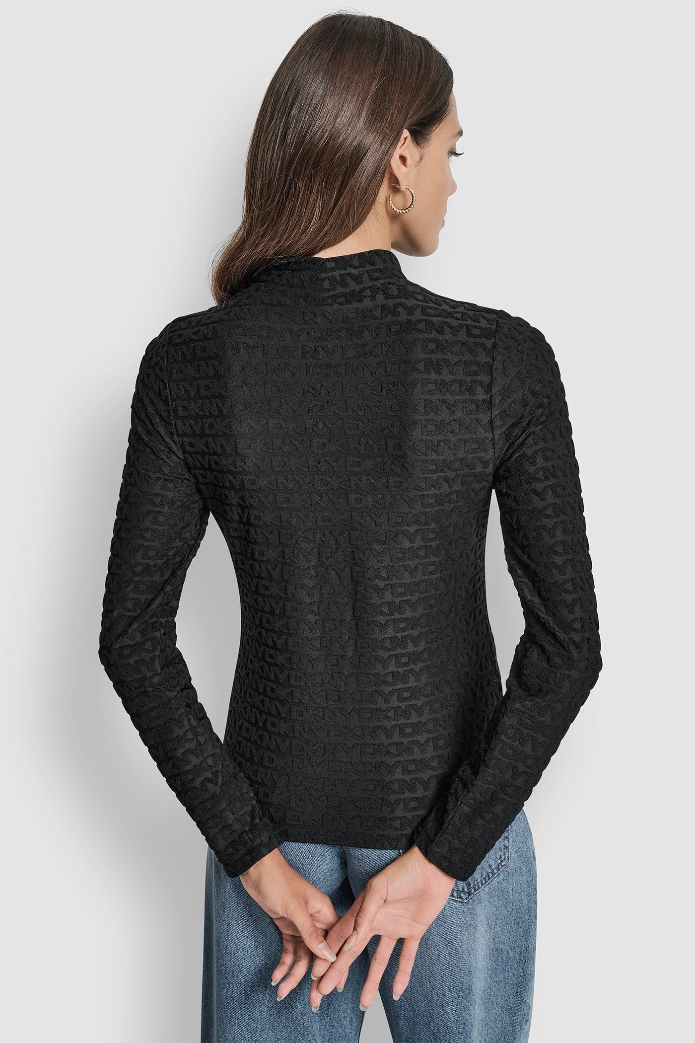 LOGO JACQUARD  LONG SLEEVE MOCK NECK TEE