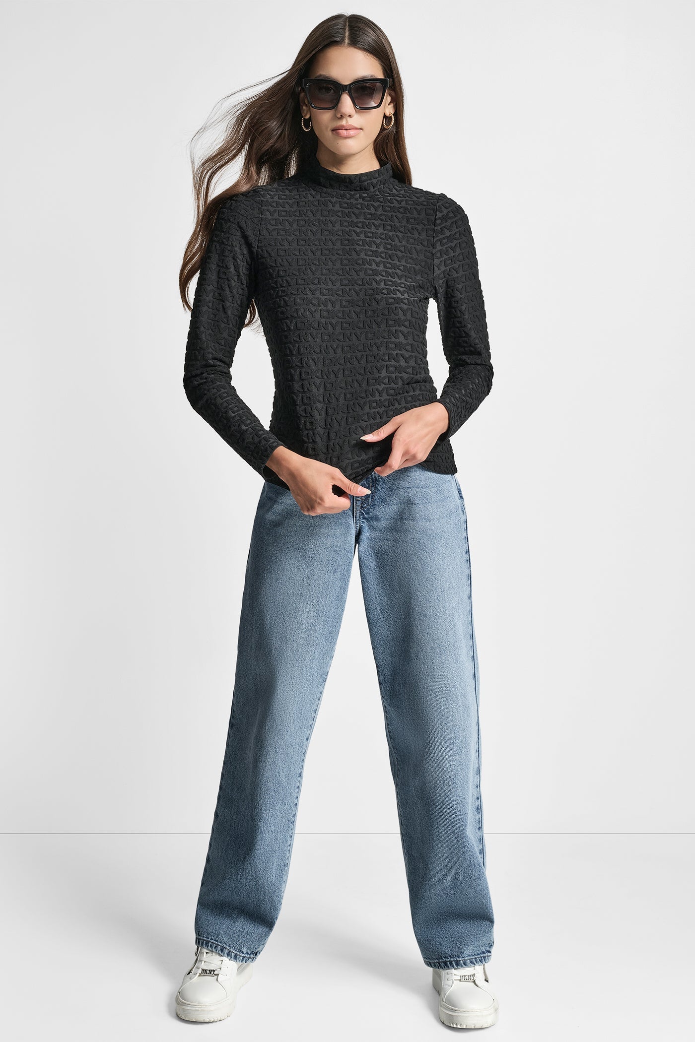 LOGO JACQUARD  LONG SLEEVE MOCK NECK TEE