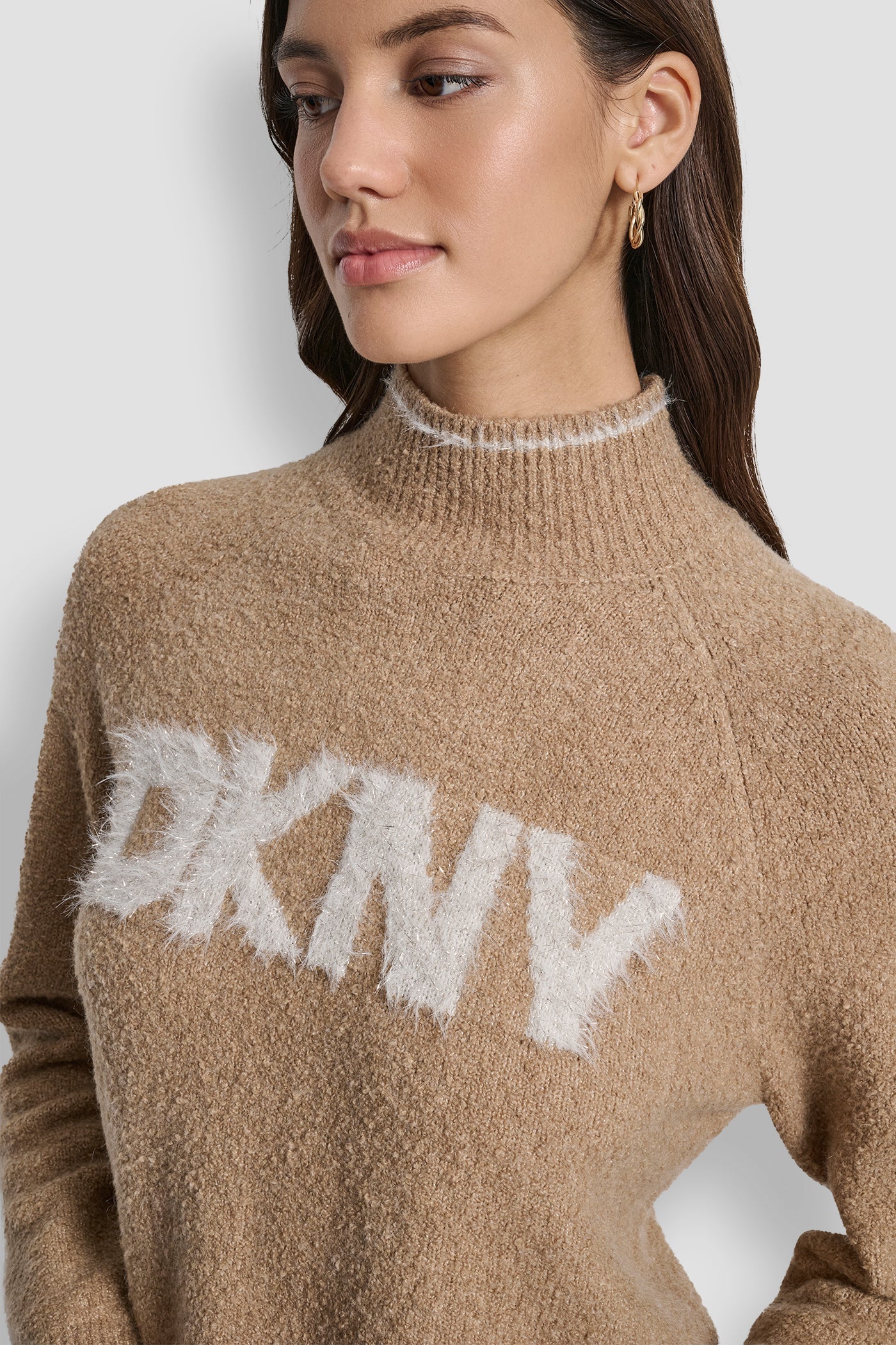 DKNY TINSEL LOGO LONG SLEEVE RAGLAN SWEATER