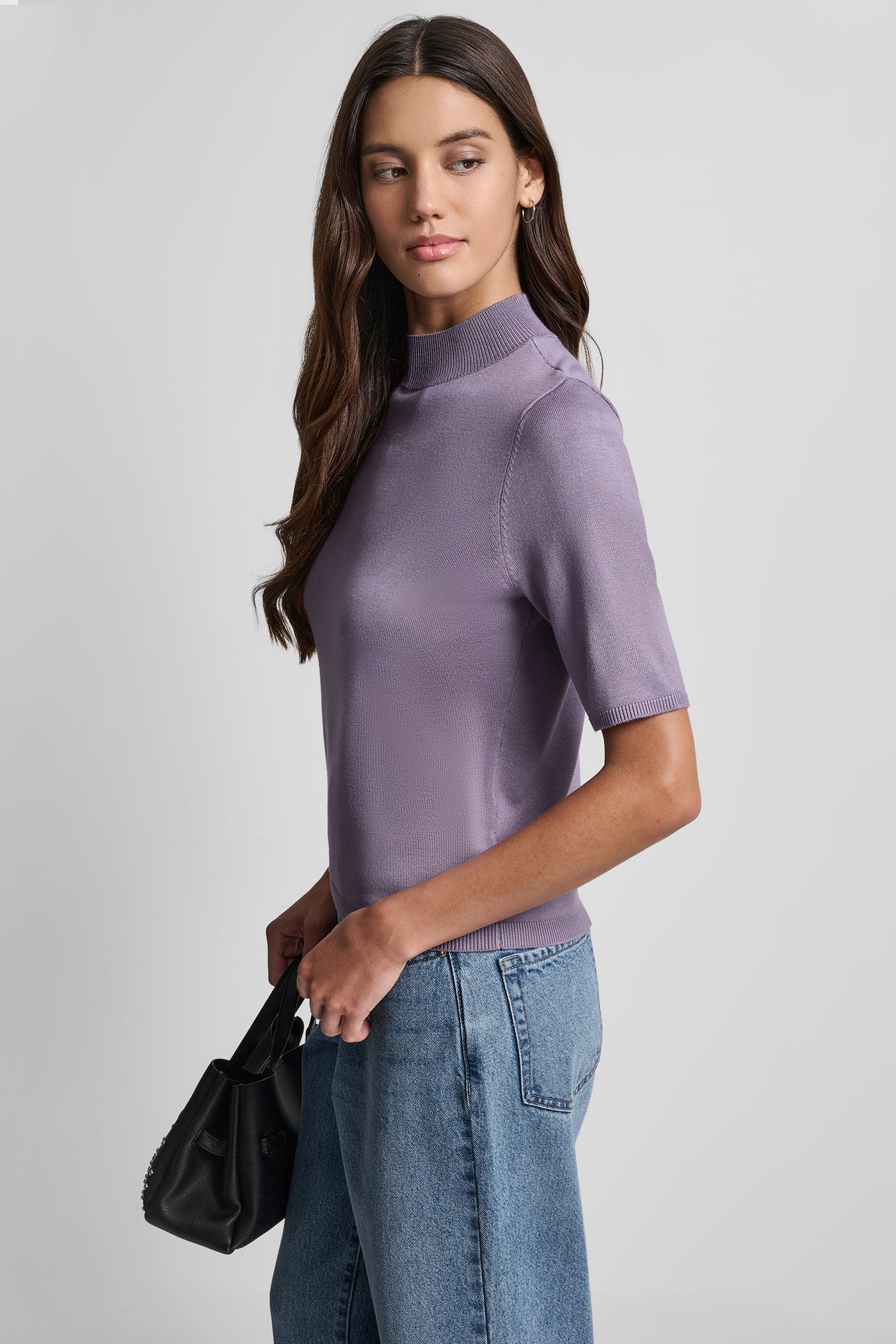 SHORT SLEEVE HOTFIX LOGO MOCK NECK SWEATER