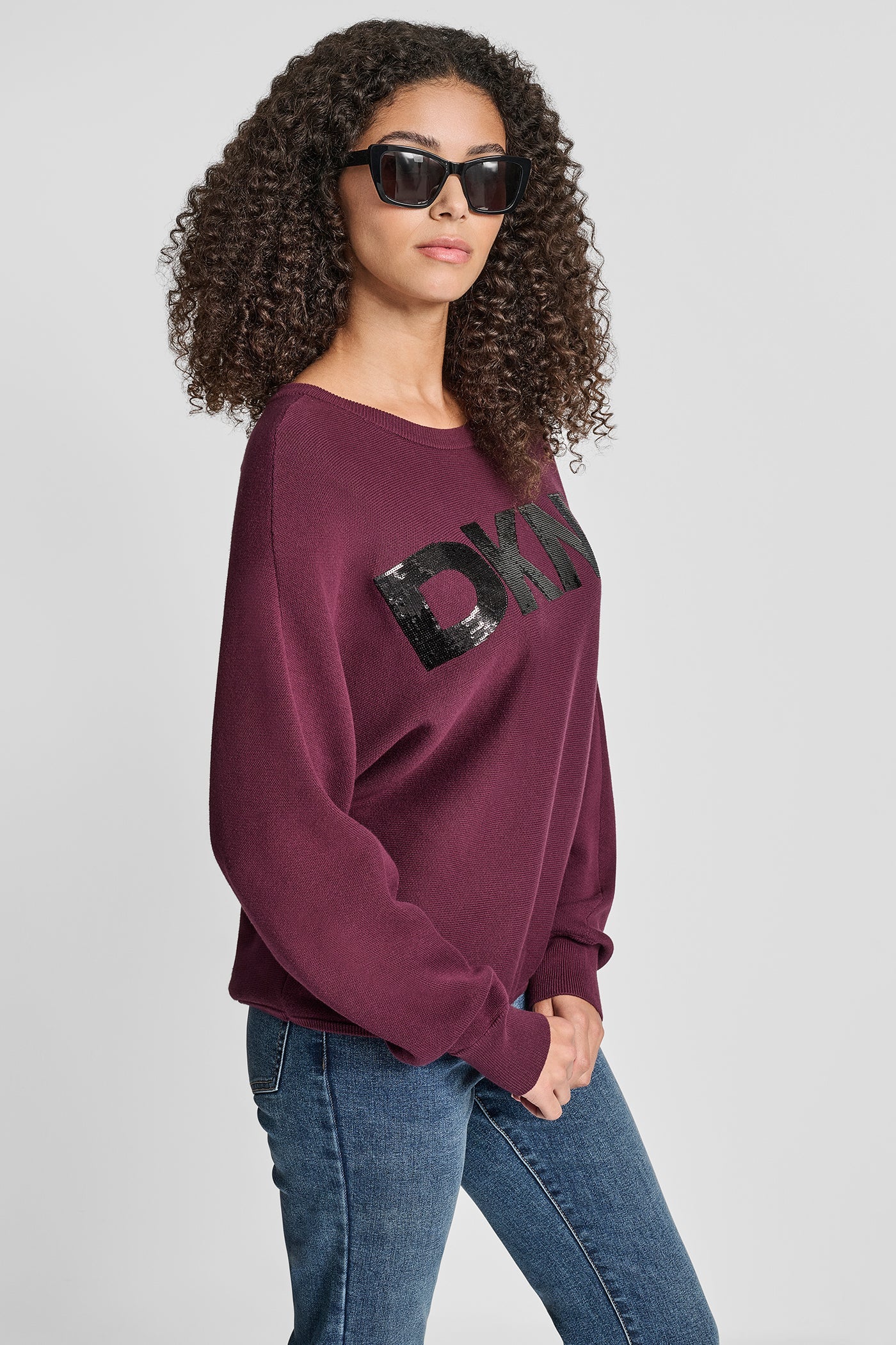 DOLMAN SLEEVE SEQUIN LOGO SWEATER