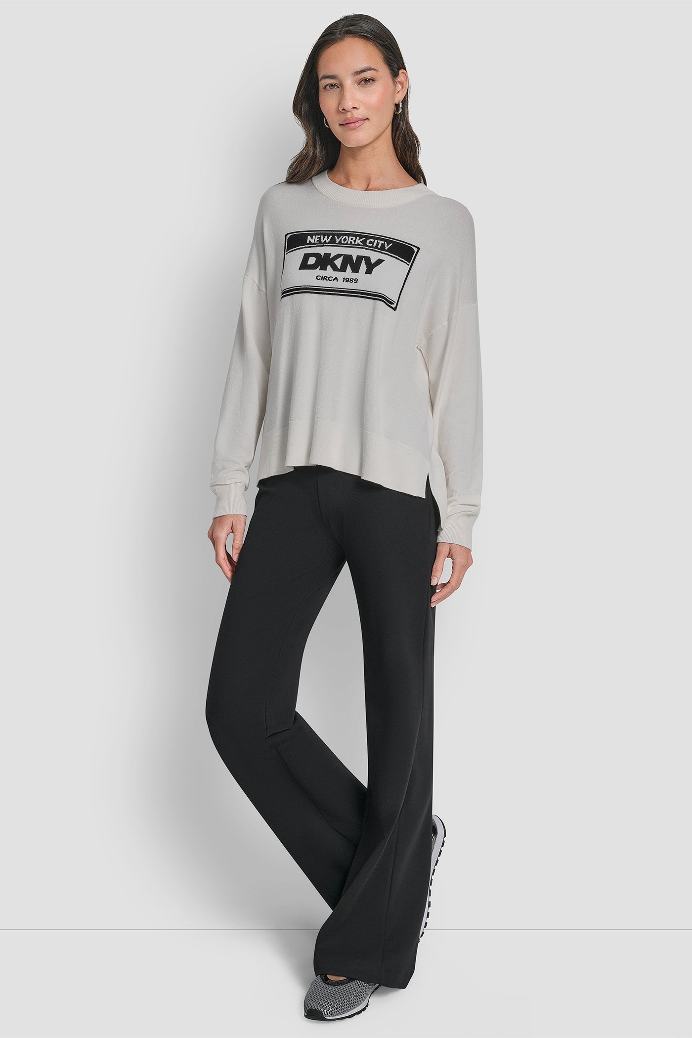 LONG SLEEVE LICENSE PLATE LOGO SWEATER