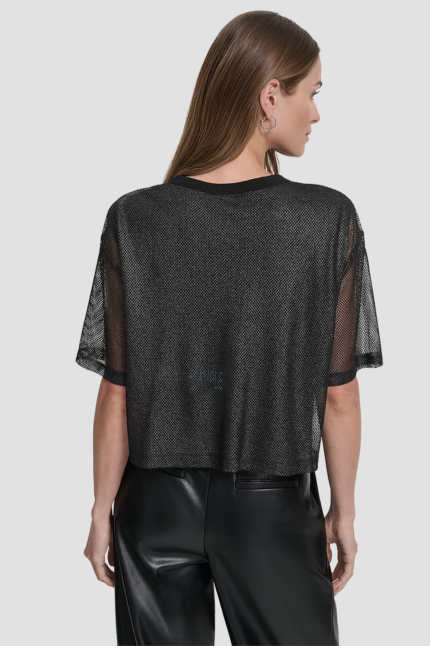 SHORT SLEEVE MESH OVERLAY LOGO KNIT TOP