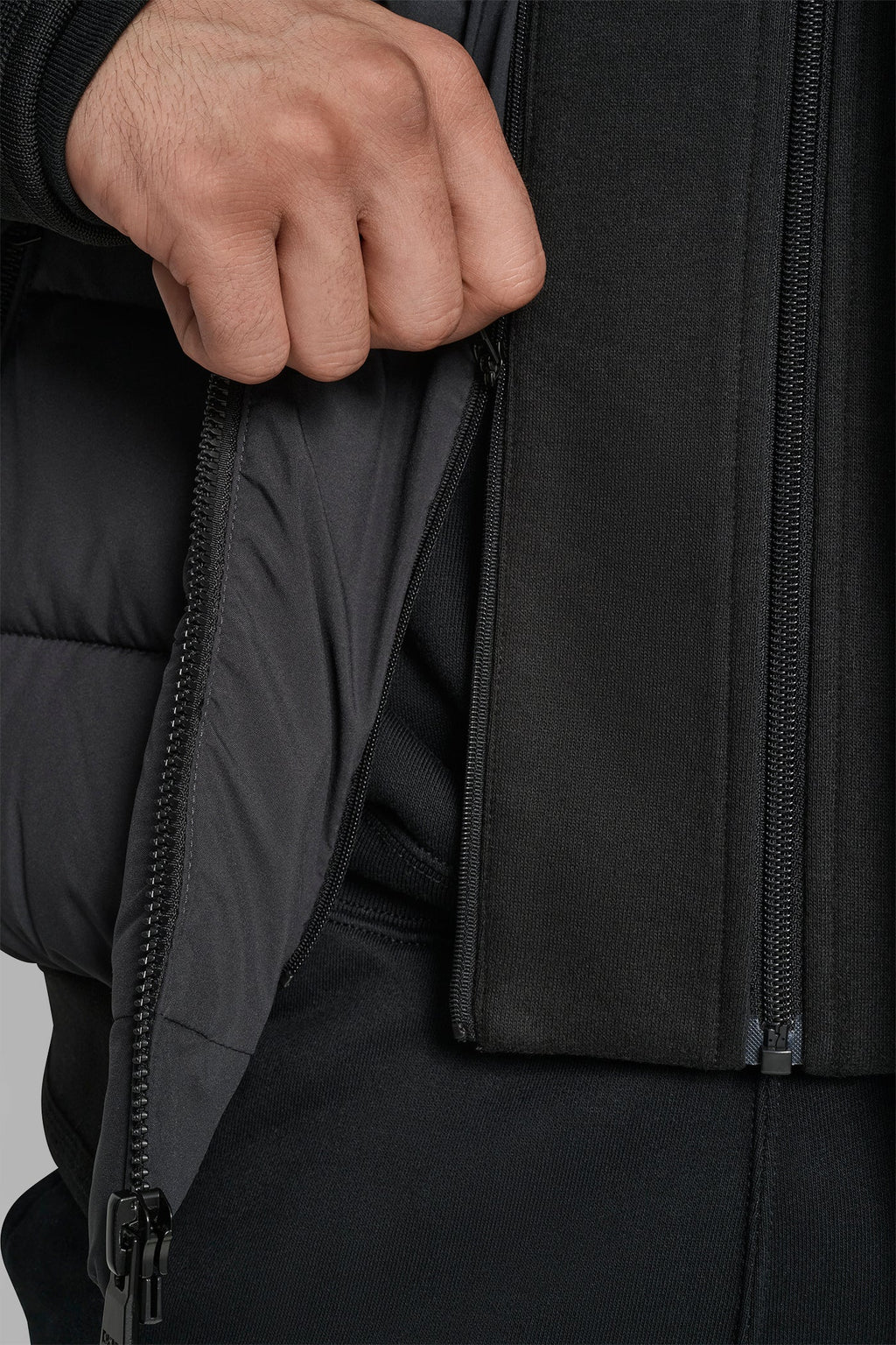 STRETCH BOMBER JACKET