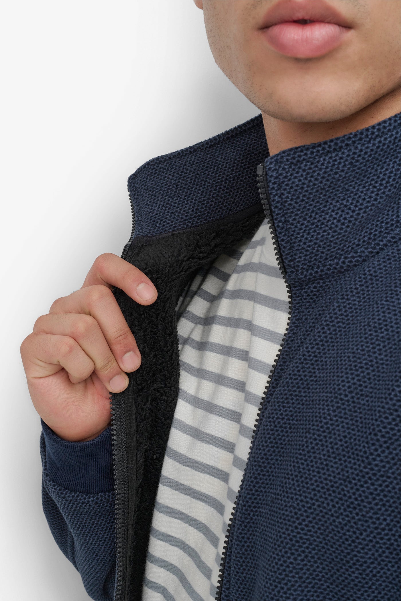 SHERPA LINED SWEATER KNIT BOMBER